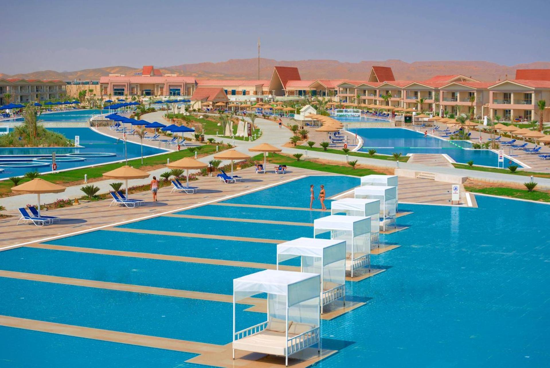 Pickalbatros Sea World Resort - Marsa Alam- "Aqua Park" El Qoseir Exterior foto